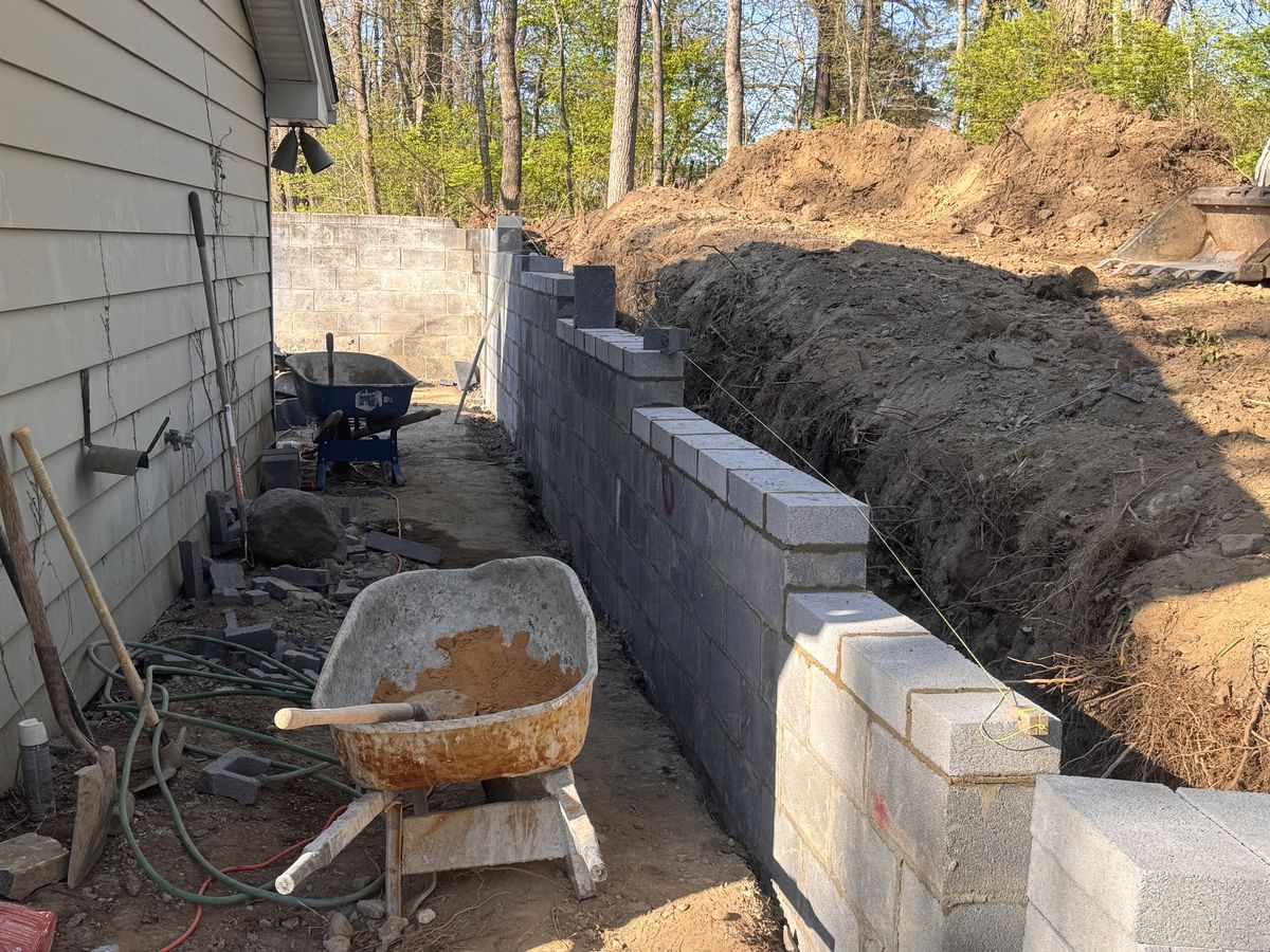 Block retaining wall construction by MG Minor Construction in Warrenton VA